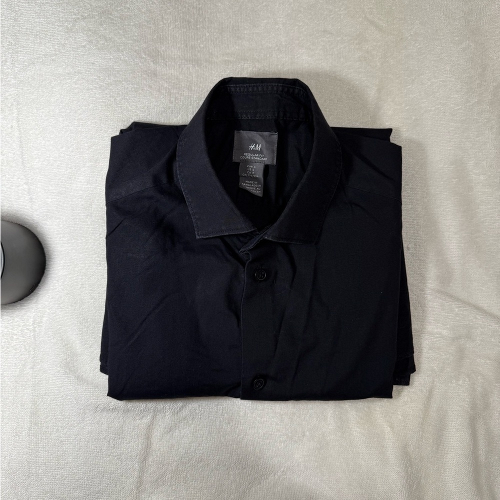 H&M Black Casual Button Down Shirt